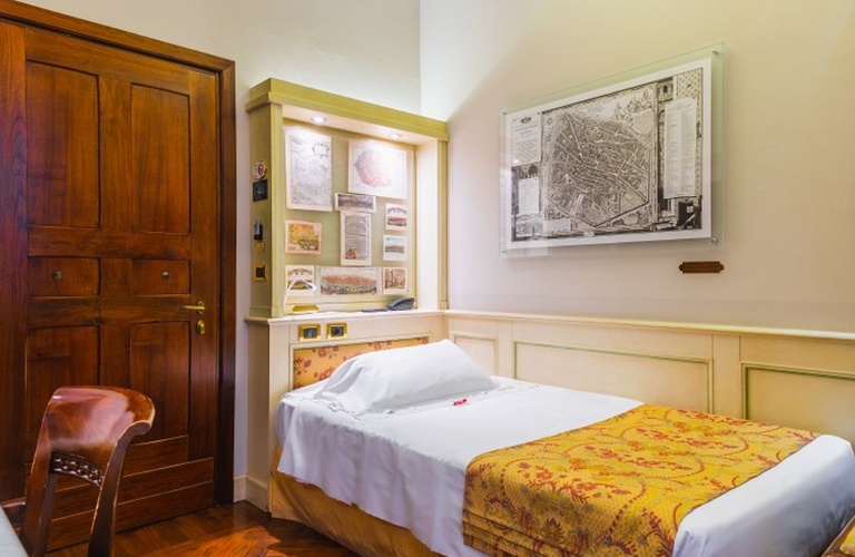 Single room  Art Hotel Commercianti Bologna