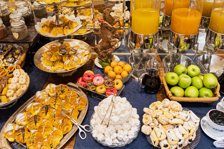 Our breakfast: start your day in the best way  Art Hotel Commercianti Bologna
