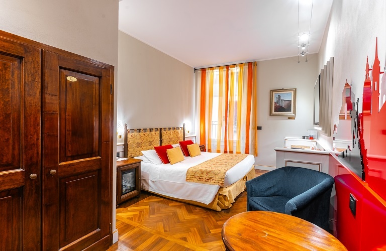 Classic double room  Art Hotel Commercianti Bologna