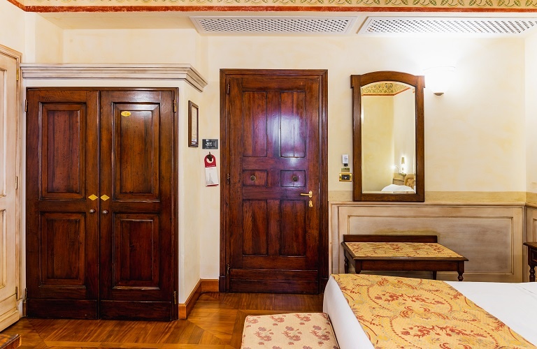 Deluxe double room with terrace  Art Hotel Commercianti Bologna