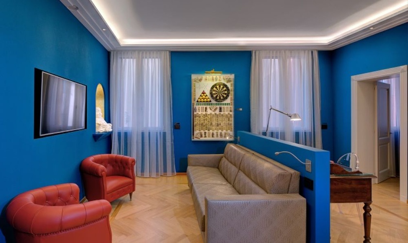 Luxury apartments battibecco  Art Hotel Commercianti Bologna