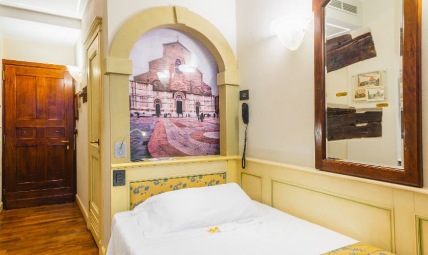 Single room  Art Hotel Commercianti Bologna