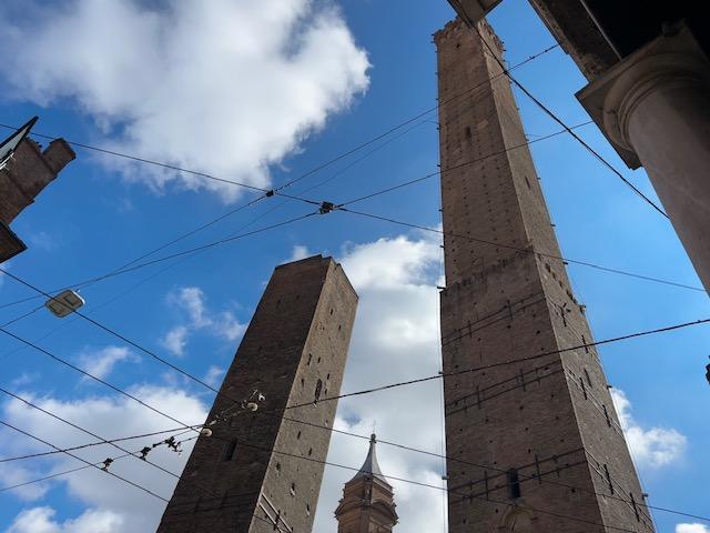 BOLOGNA THE CITY OF TOWERS Art Hotel Commercianti Bologna BOLOGNA THE CITY OF TOWERS Art Hotel Commercianti Bologna
